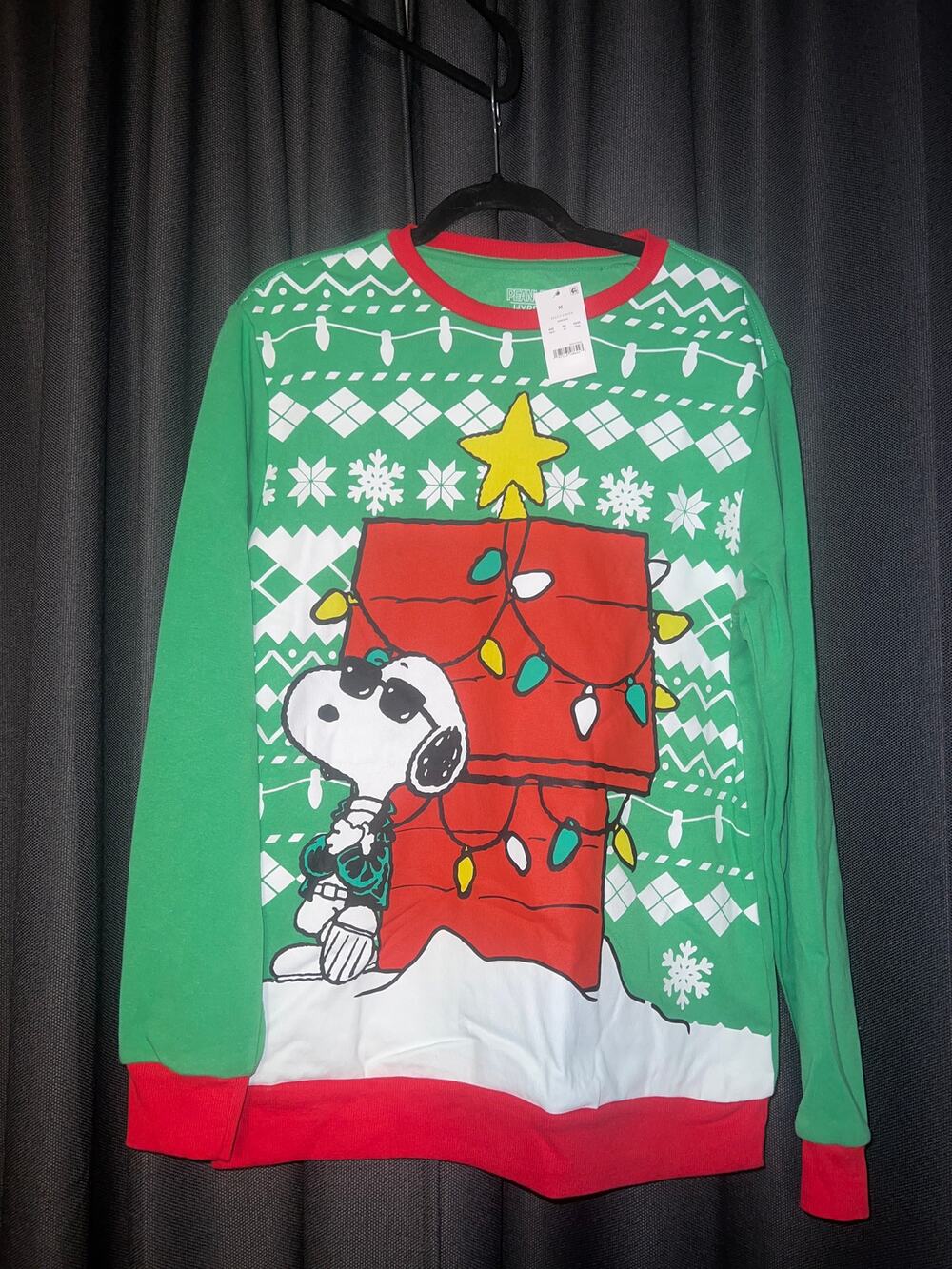 Ugly Christmas Sweater Xmas Sweatshirt Crewneck Size Medium NWT Peanuts